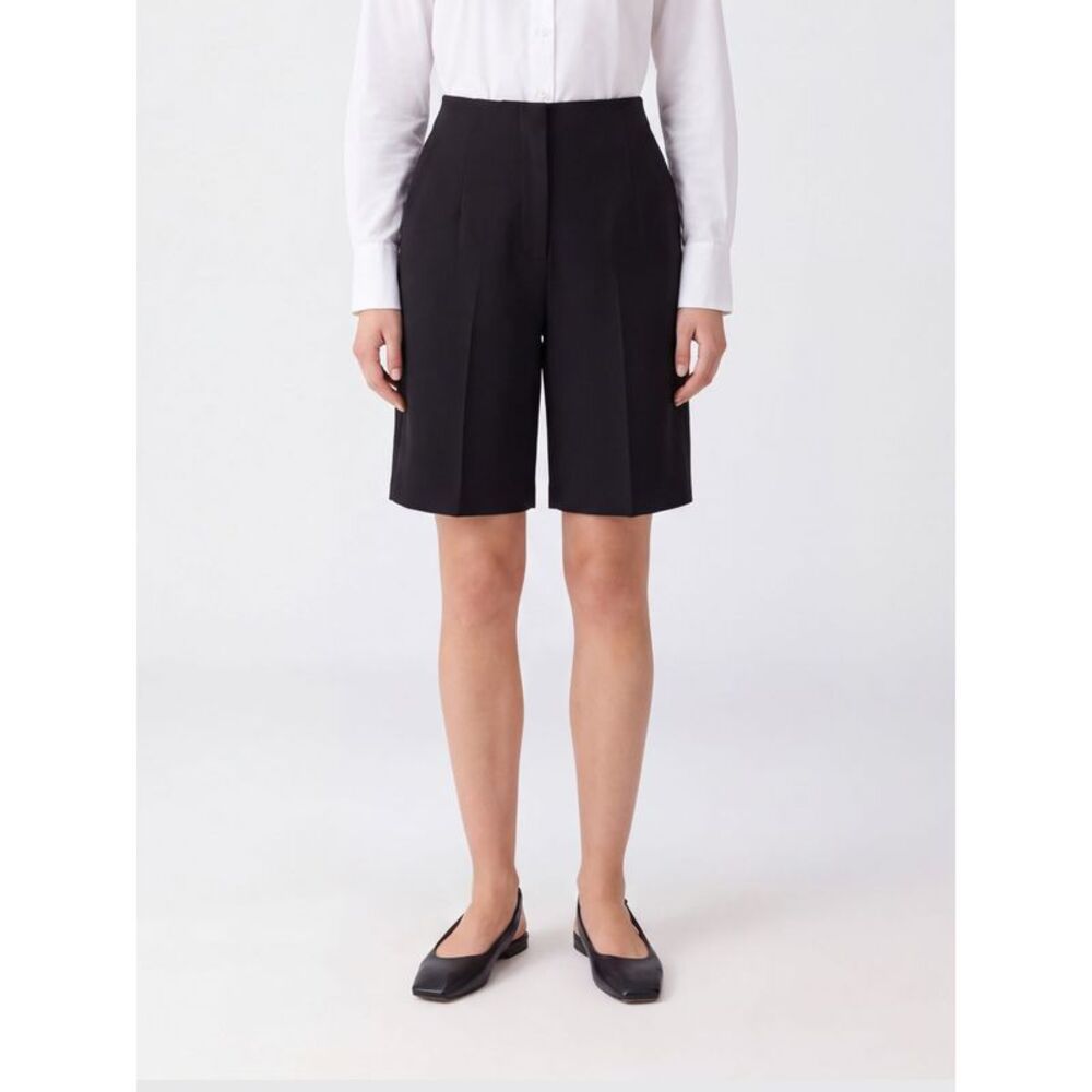 Jacquemus Women Shorts Woman Jacquemus